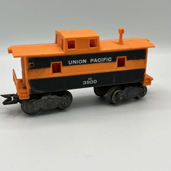 Vintage Louis Marx O Scale Union Pacific 3900 Caboose Electric UNTESTED Yellow - Picture 1 of 10